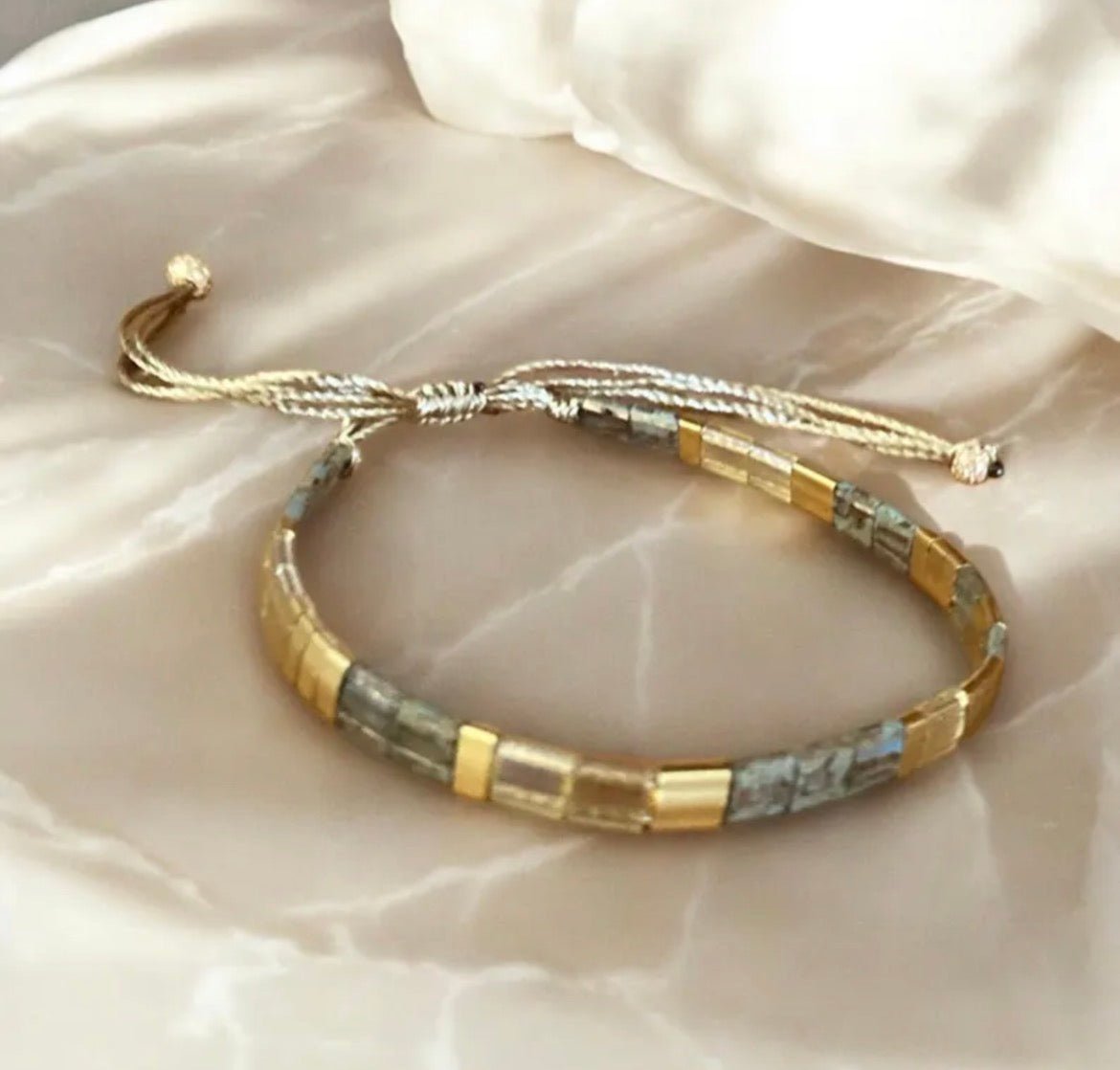 Bracelet Miyuki Tila plaqué or 24k – bracelet bohème chic réglable – fait main - Lagaleriepoetique