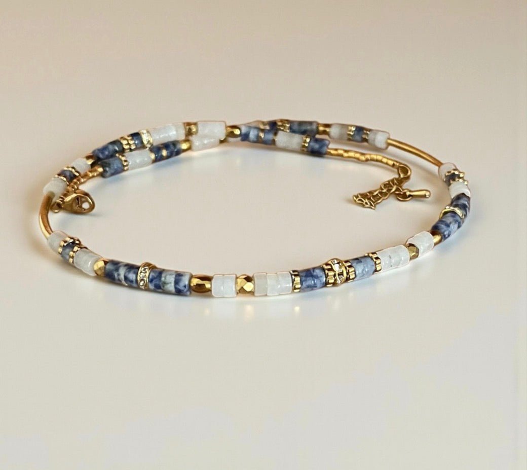 Collier bohème chic en pierres naturelles – sodalite & jade blanc – acier inoxydable - Lagaleriepoetique
