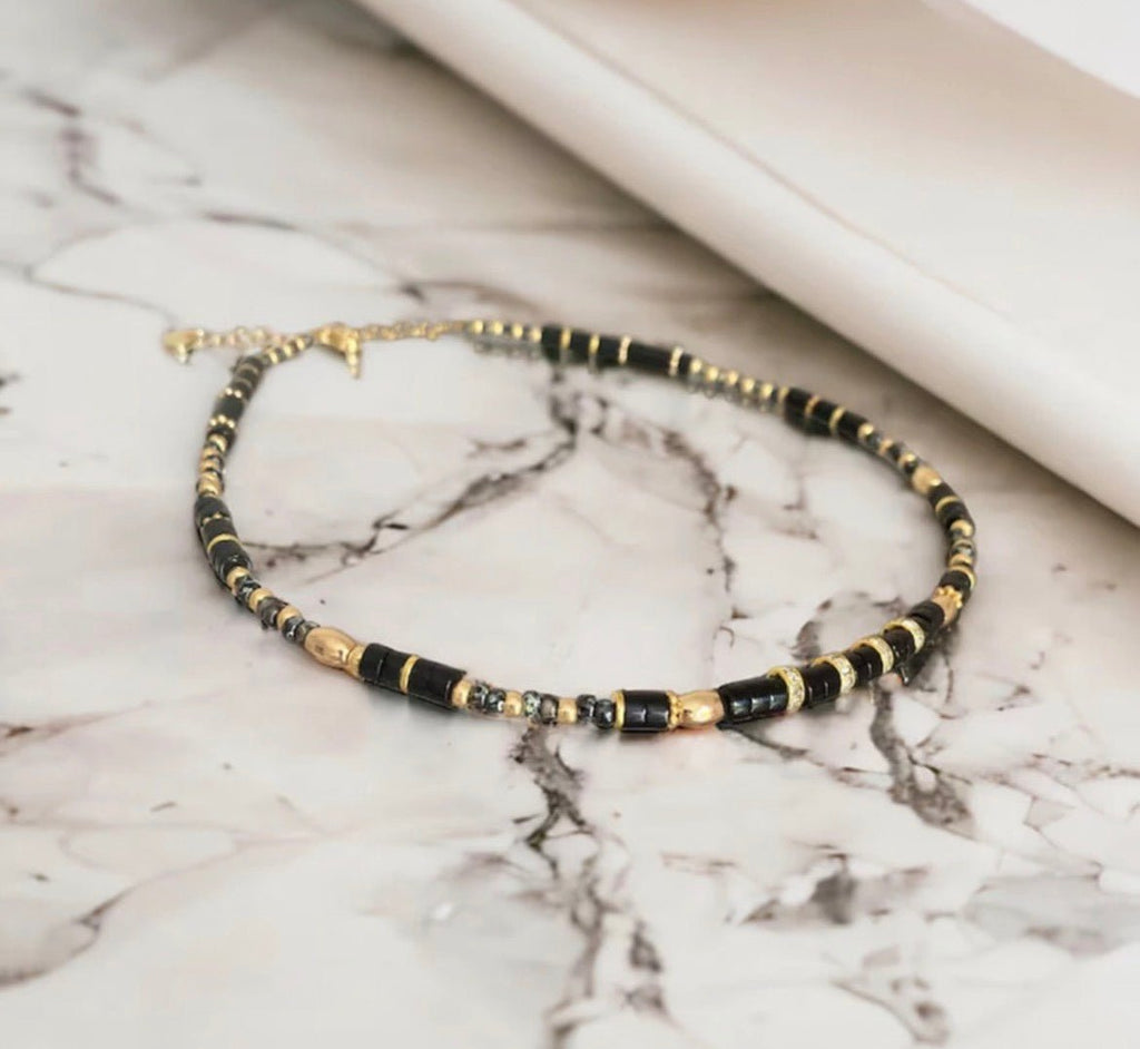 Collier Ras du Cou Artisanal – Onyx Noir, Perles Japonaises & Acier Inoxydable - Lagaleriepoetique
