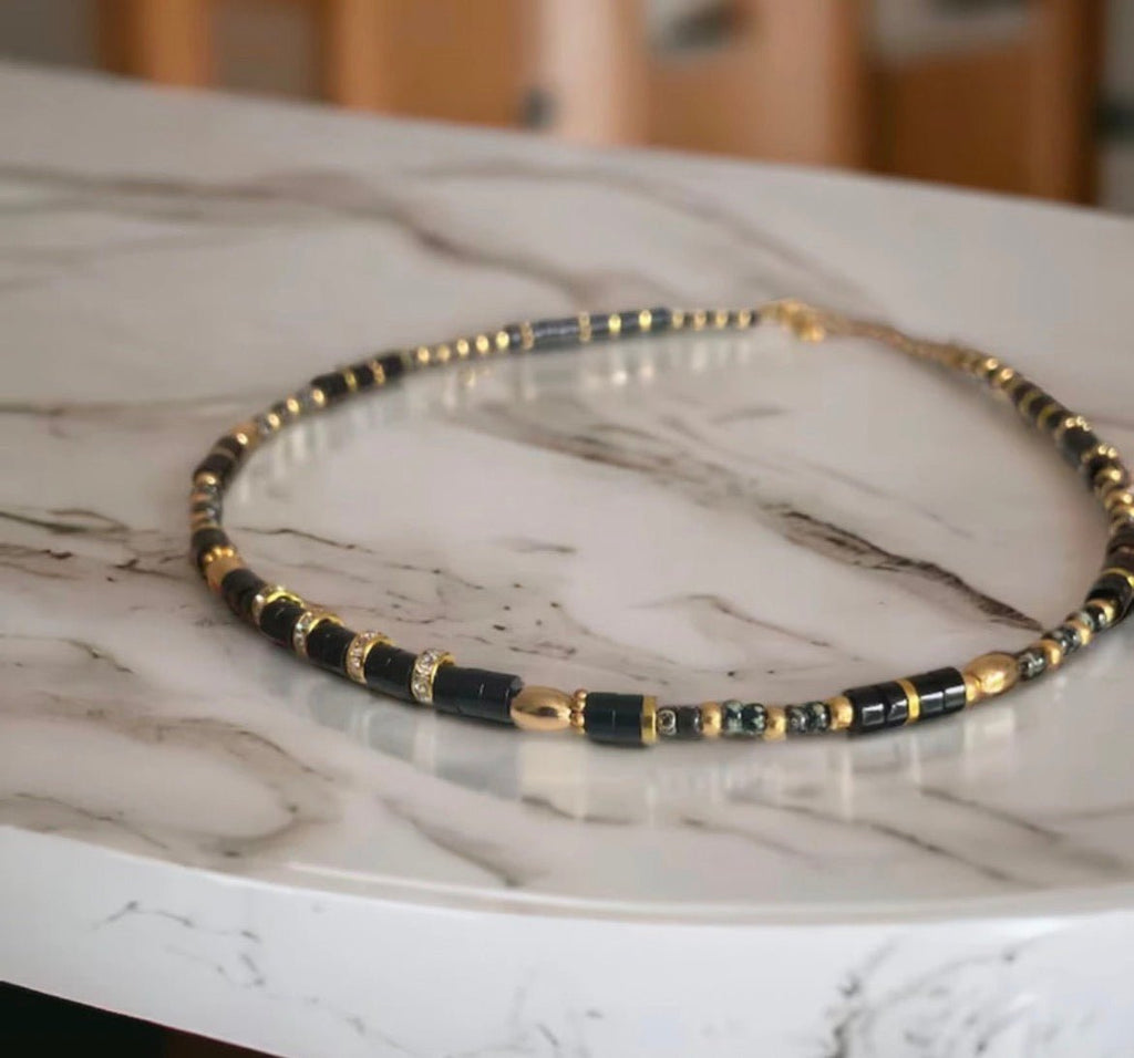Collier Ras du Cou Artisanal – Onyx Noir, Perles Japonaises & Acier Inoxydable - Lagaleriepoetique