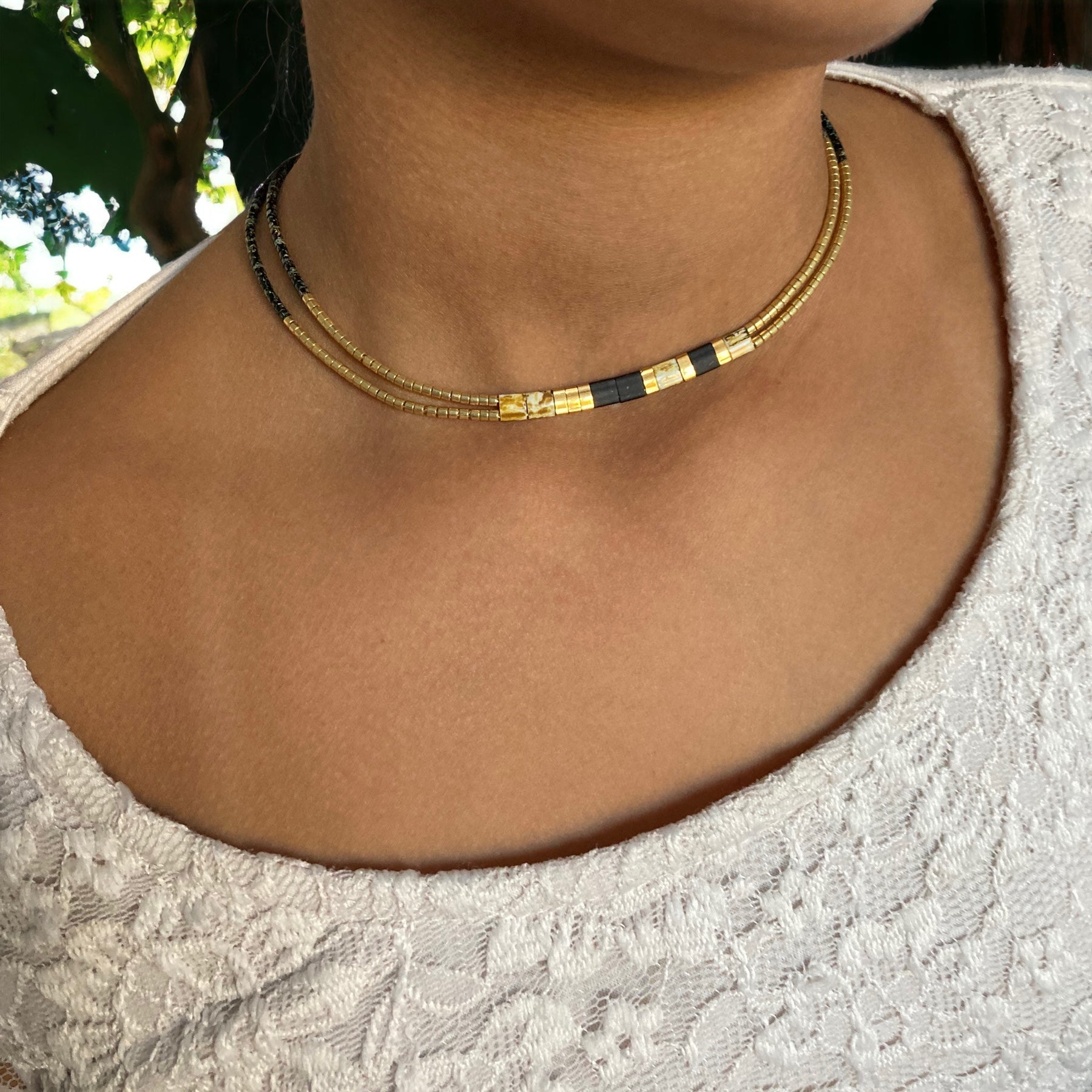 Double collier perles Miyuki plaqué or 24k et noir – collier fin bohème chic – acier inoxydable - Lagaleriepoetique